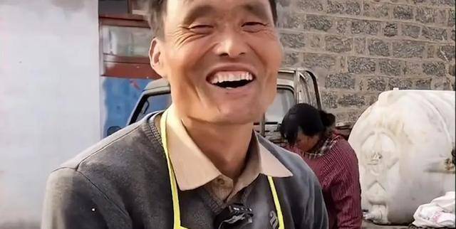 不择手段,无底线炒作,"拉面哥"事件,揭露了网红的