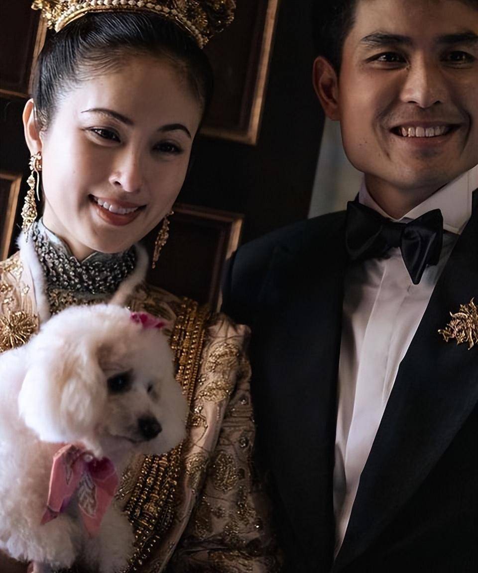 泰国最美变性人宝儿大婚!