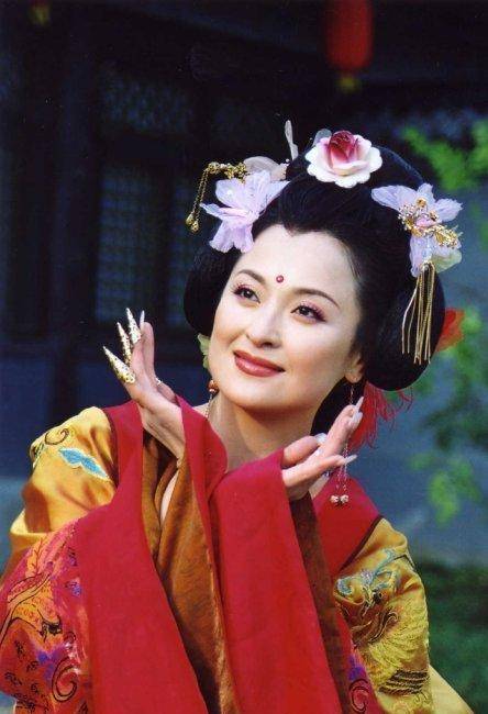 王璐瑶:被万梓良欺骗做小三,中俄混血的她,为何嫁离异百亿富商_李辙