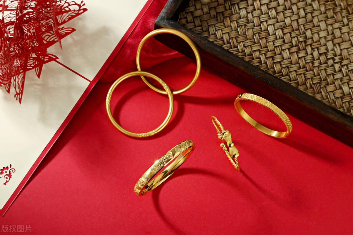 什么时候买黄金首饰最便宜？认准这5个时机一定没错_搜狐网