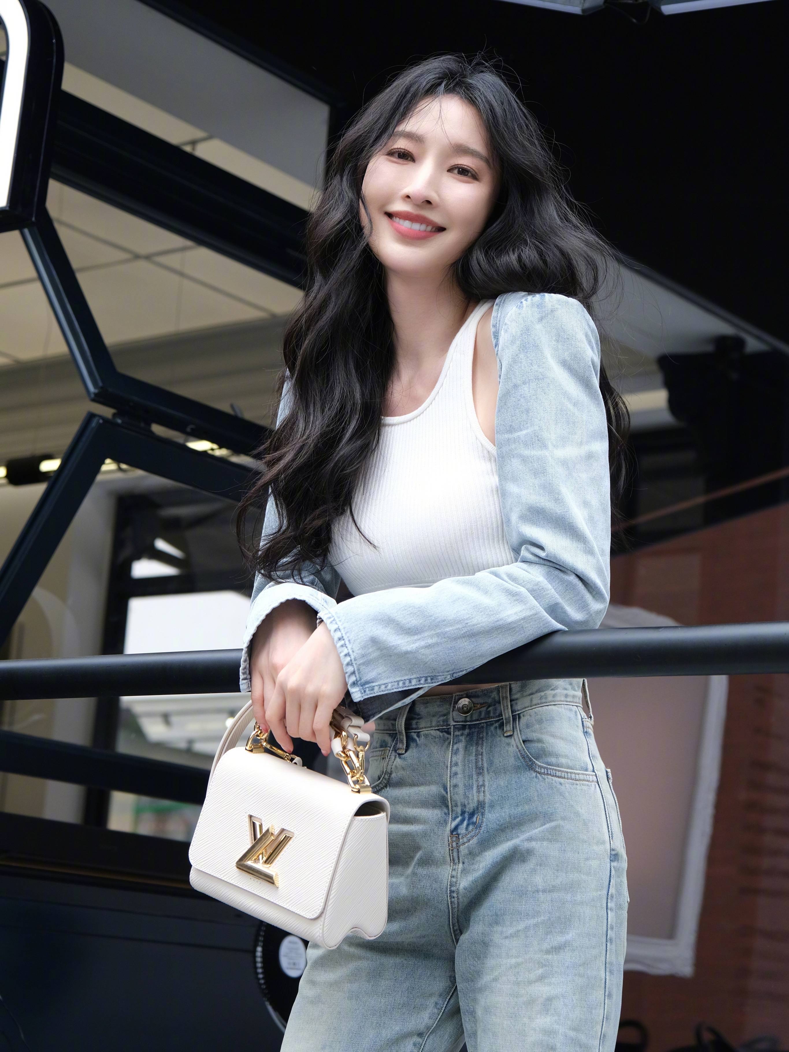 张俪:《心想事成》饰孙心,演技纯熟受肯定,两段感情均无疾而终_毛晓彤