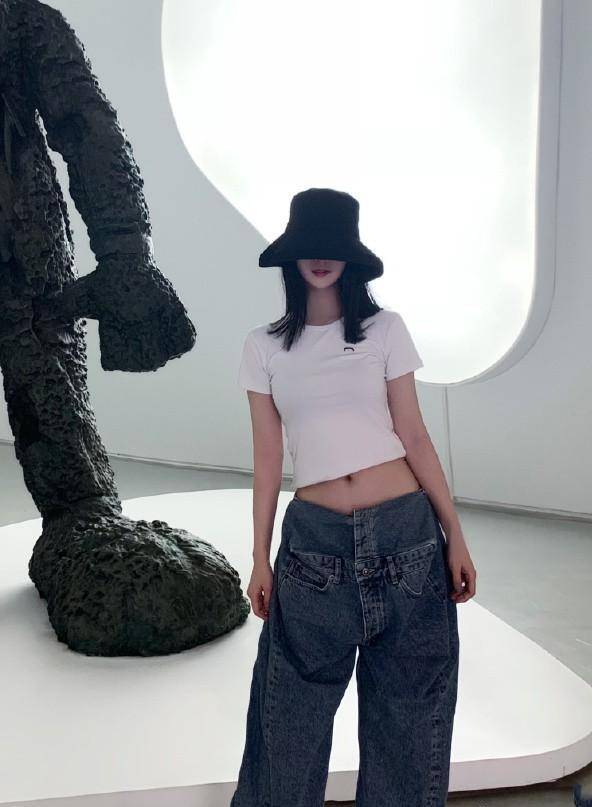 潘玮柏的老婆luna明明是靠穿搭赢的_白色_身材_红色