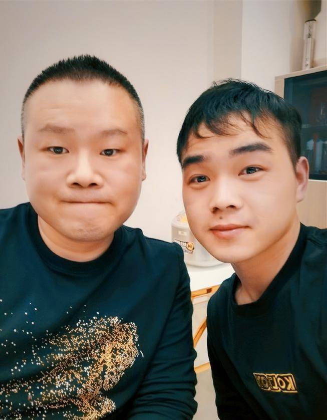 当然,要想达到刘筱亭和尚筱菊师兄现在的知名度,我们还需要更加努力