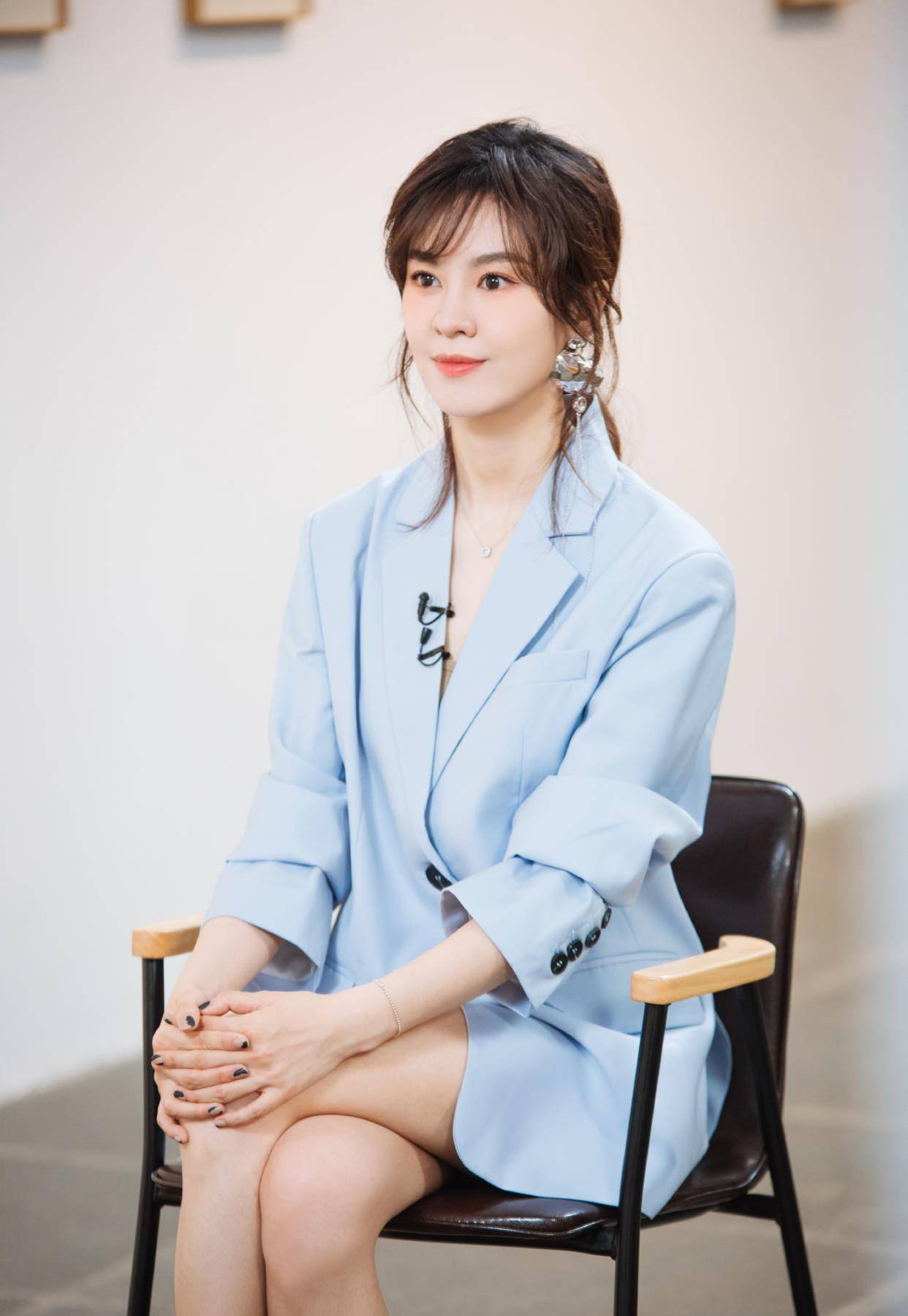曾经的超女第四名,一直都在努力,如今成绩甩出冠军一大截_郁可唯_天赋