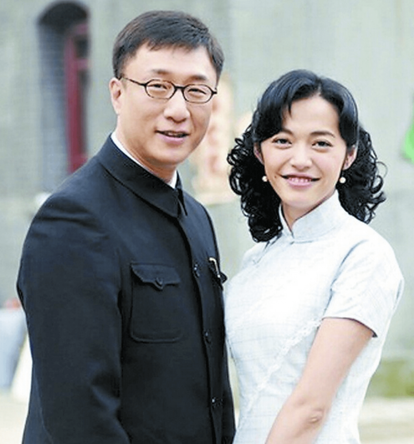 孙红雷的黑红爱情,从捡破烂到霹雳舞王,踩女友上位后无情分手_丁嘉丽