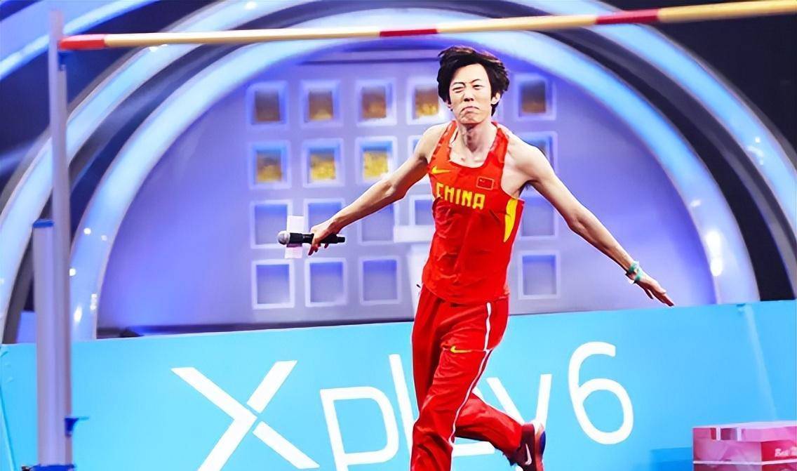 张国伟:一个被跳高"耽误"的网红段子手_成绩_教练_训练
