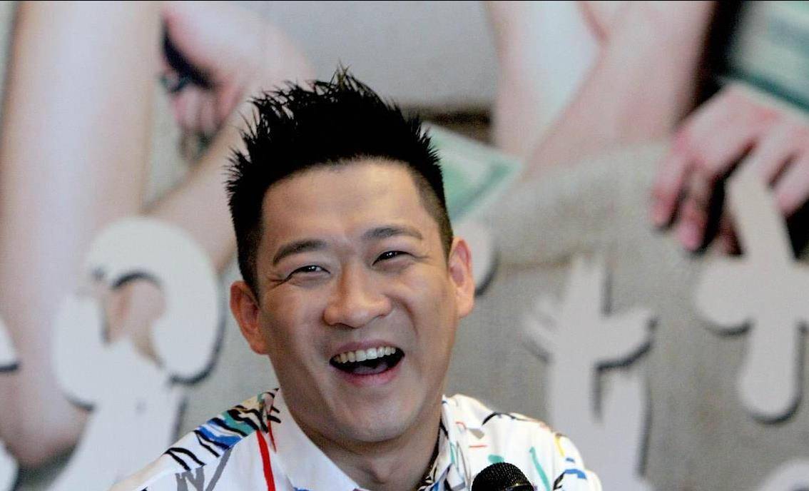 网爆曹姓明星直播带货翻车,曹云金无辜躺枪,网友说大家太想他了