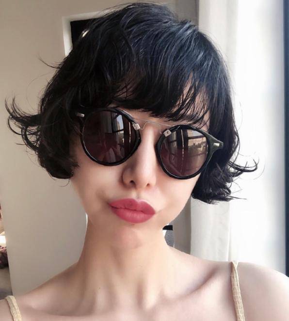 这应该也是李亚鹏对susiewu醉心的原因之一.