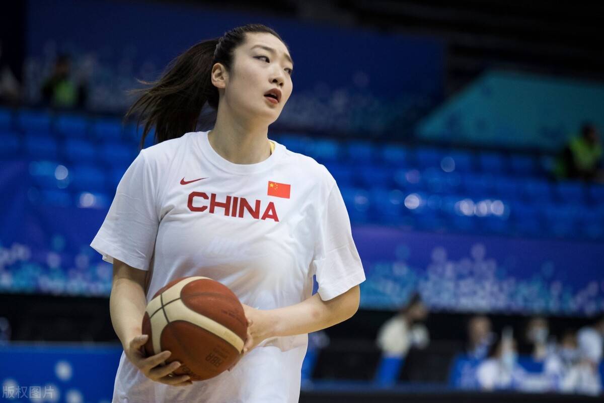 破案了！李梦被黑背后真因疑曝光，名记再曝猛料，原配这招太狠了