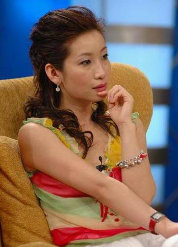 演员唐静:与王新军分别13年,走上了不一样的女演员"路"_表演_因为