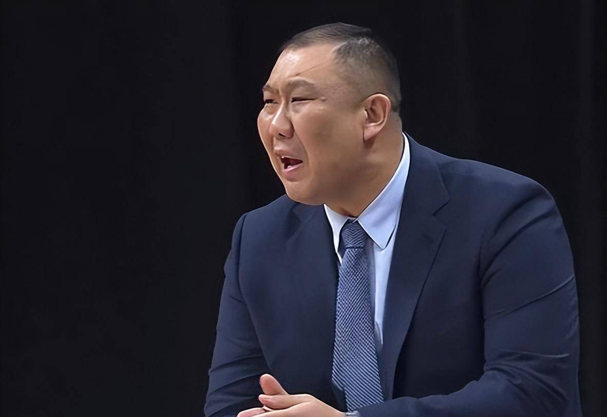 cba第一裁判段铸被炮轰,江苏双雄和青岛争季后赛,王晗帅位稳_比赛