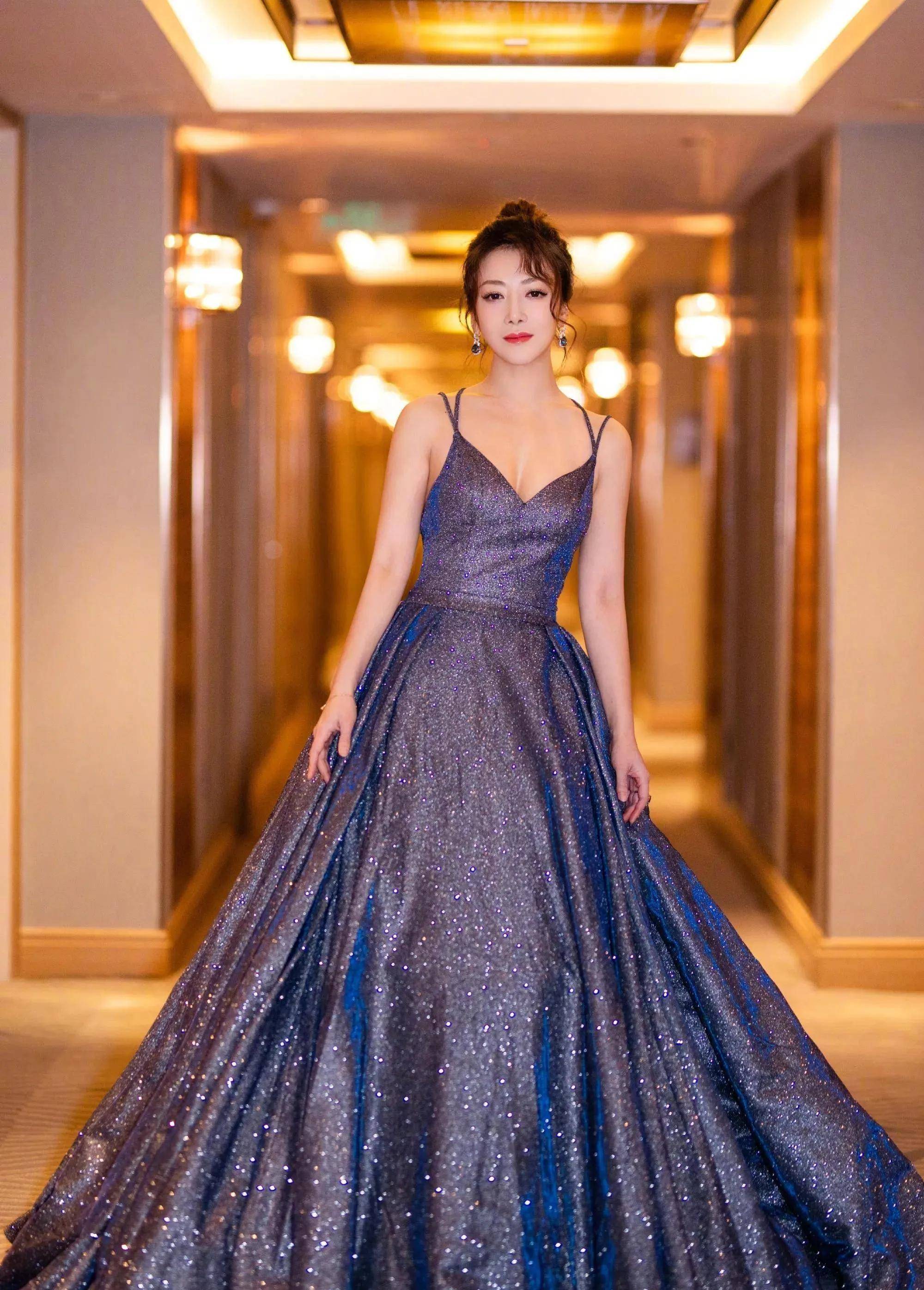 这3位女明星的嘴招谁惹谁了_李念_嘴巴_质疑