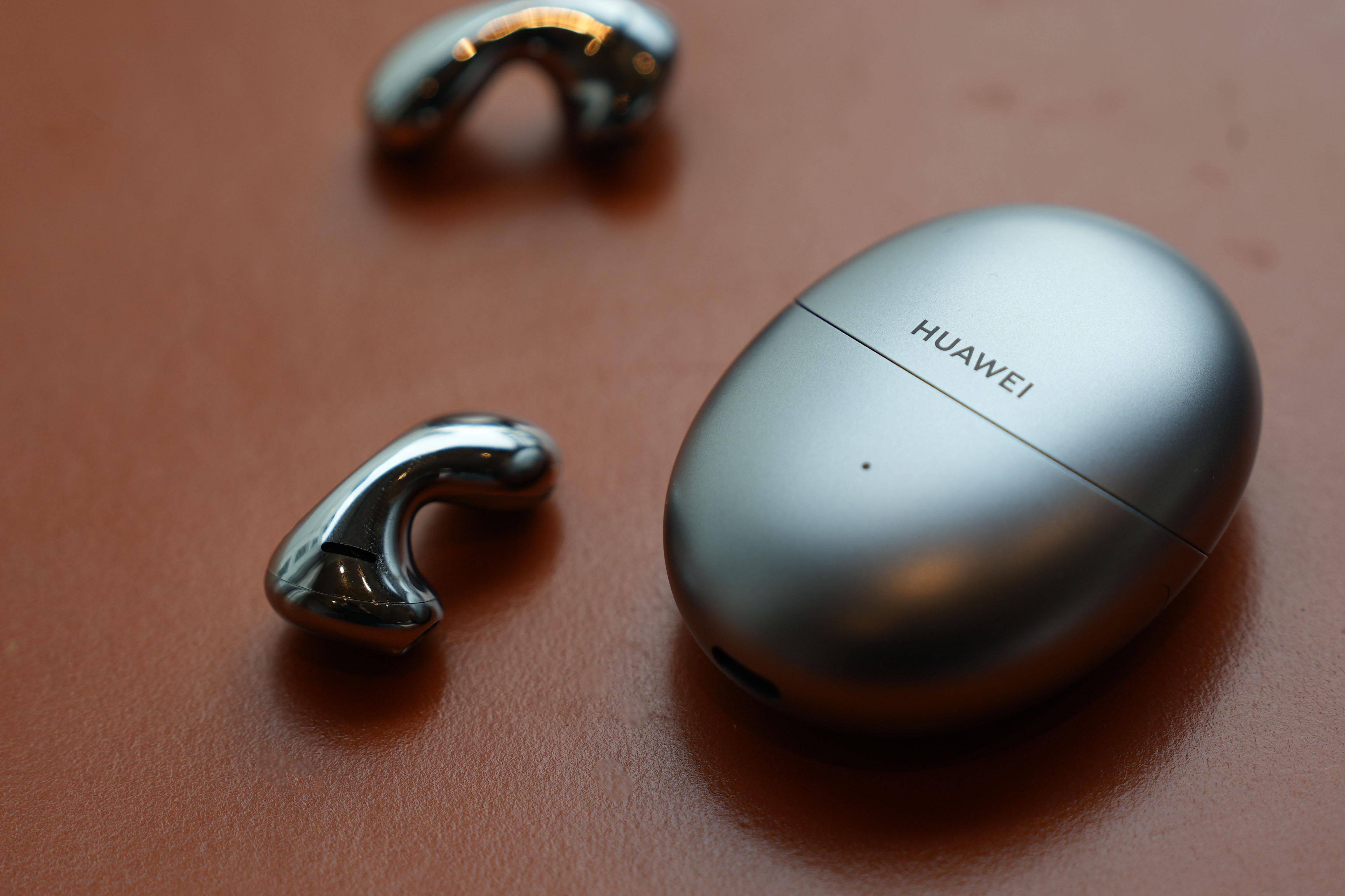 不负期待,华为freebuds 5重构半入耳耳机三大黄金标准_入耳式_操作