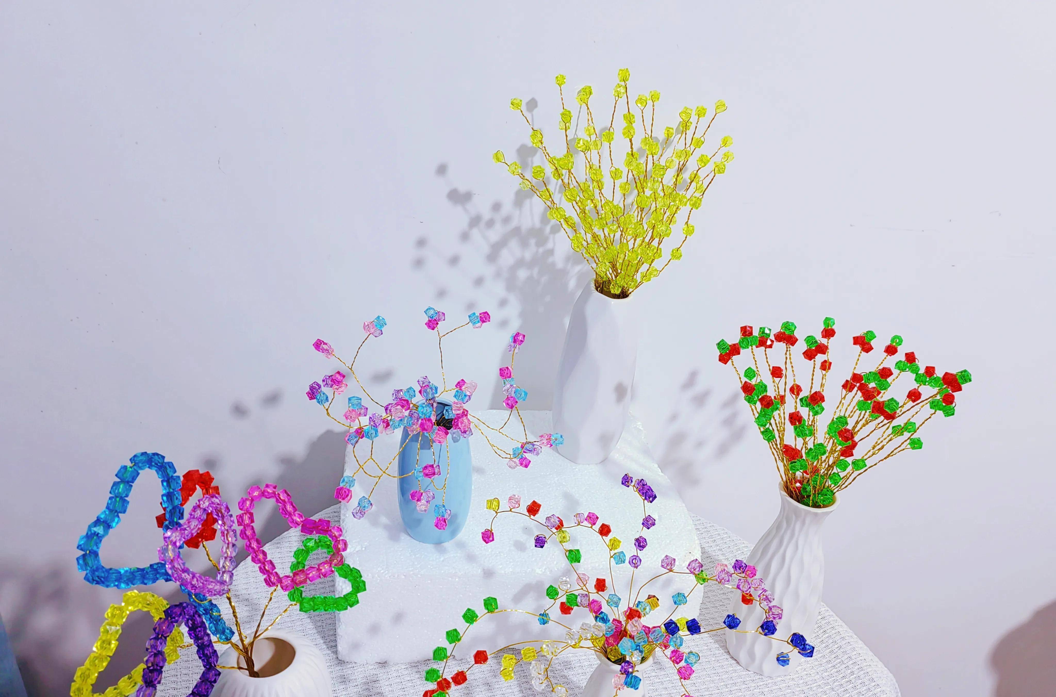 手工串珠花图片:五五合一,不一样的感觉_白色_要素_花瓶