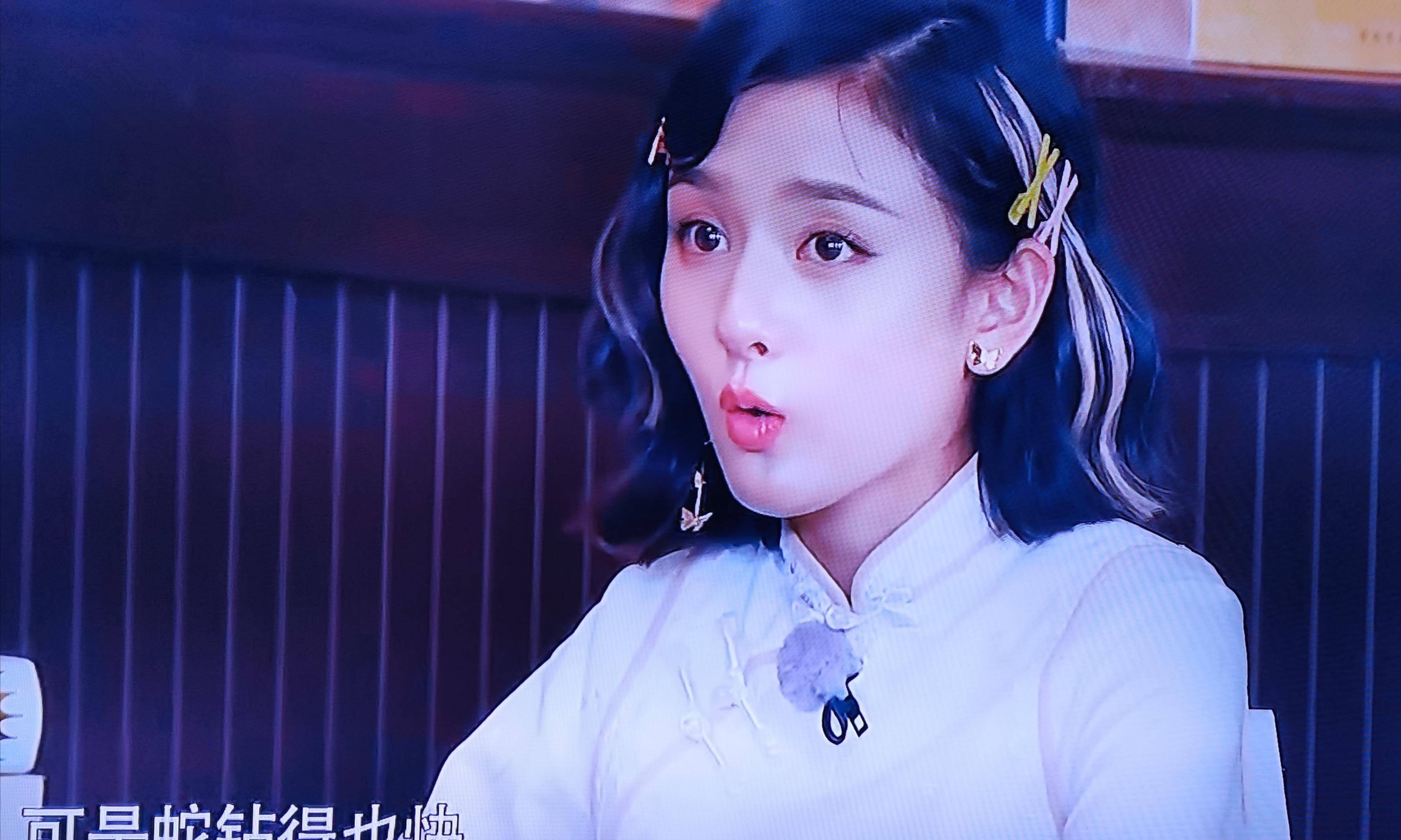 奔跑吧:飞行嘉宾孟子义甜美;姜贞羽乖巧;宋祖儿可爱_游戏_身份_小黑