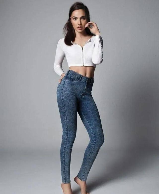 盖尔加朵:如果让神奇女侠来演皇后,那谁还要白雪公主啊!