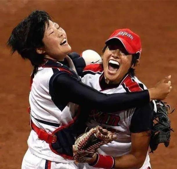 来到日本后,她更是直接住进了好友宇津木妙子的家中.