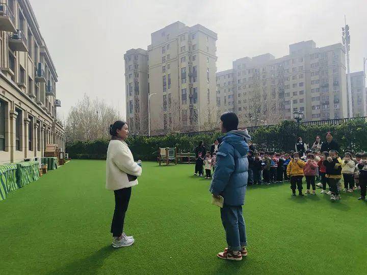 安全记心间—迎宾路街道办事处中心幼儿园消防安全演练活动纪实