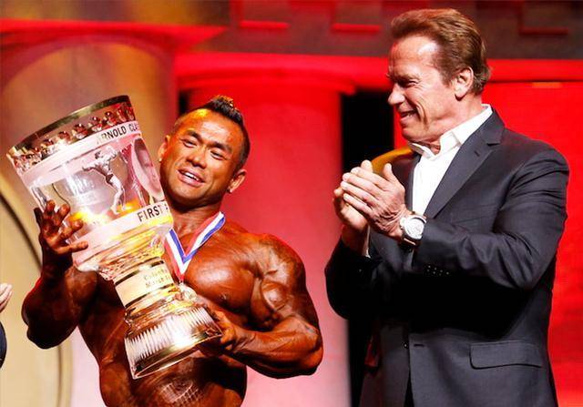 "亚洲之光"山岸秀匡:我将在50岁重返健美舞台,参加奥赛大师赛_比赛