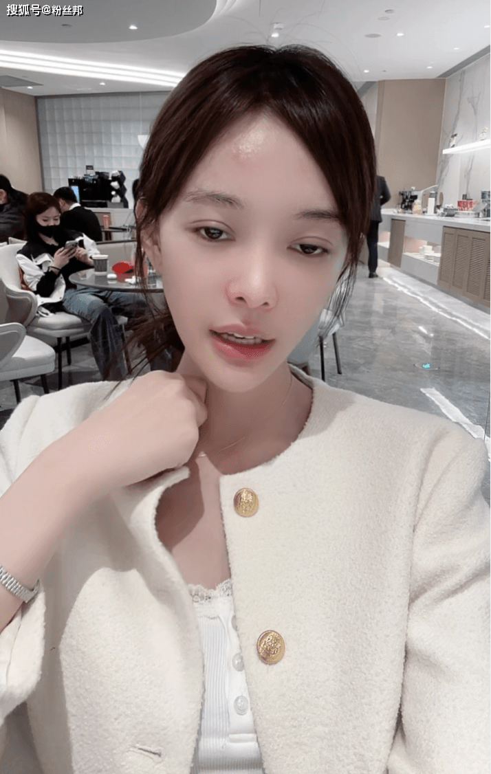 芮甜甜签约国威传媒,粉丝盛赞大佛有魄力_直播_的发展_平台