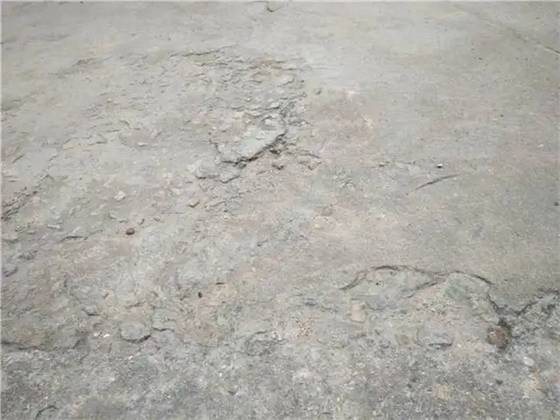 混凝土_地坪_孔隙