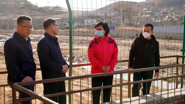 偏关县委书记杨晓宏赴关河沿线调研生态环境治理工作_污水处理厂_相关