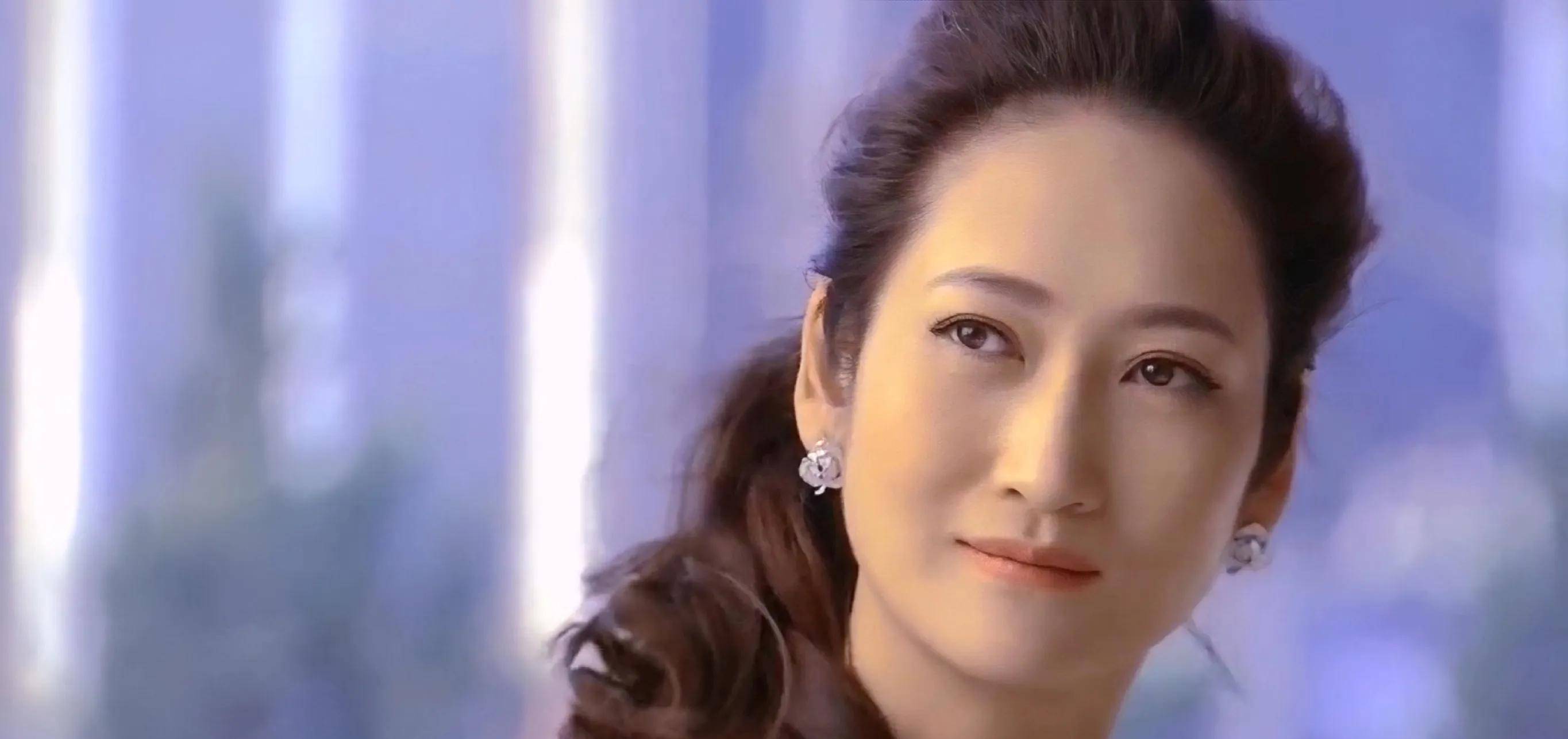 杨力蕲:《征服》中应红,《谎言背后》的极美熟妇_电视剧_角色_张燕