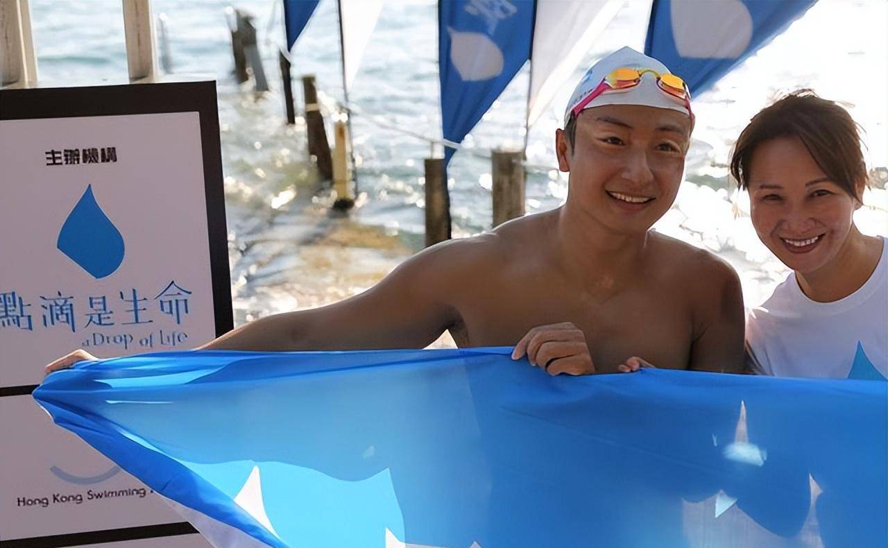 方力申很伤心吧?_中国香港_游泳_女友