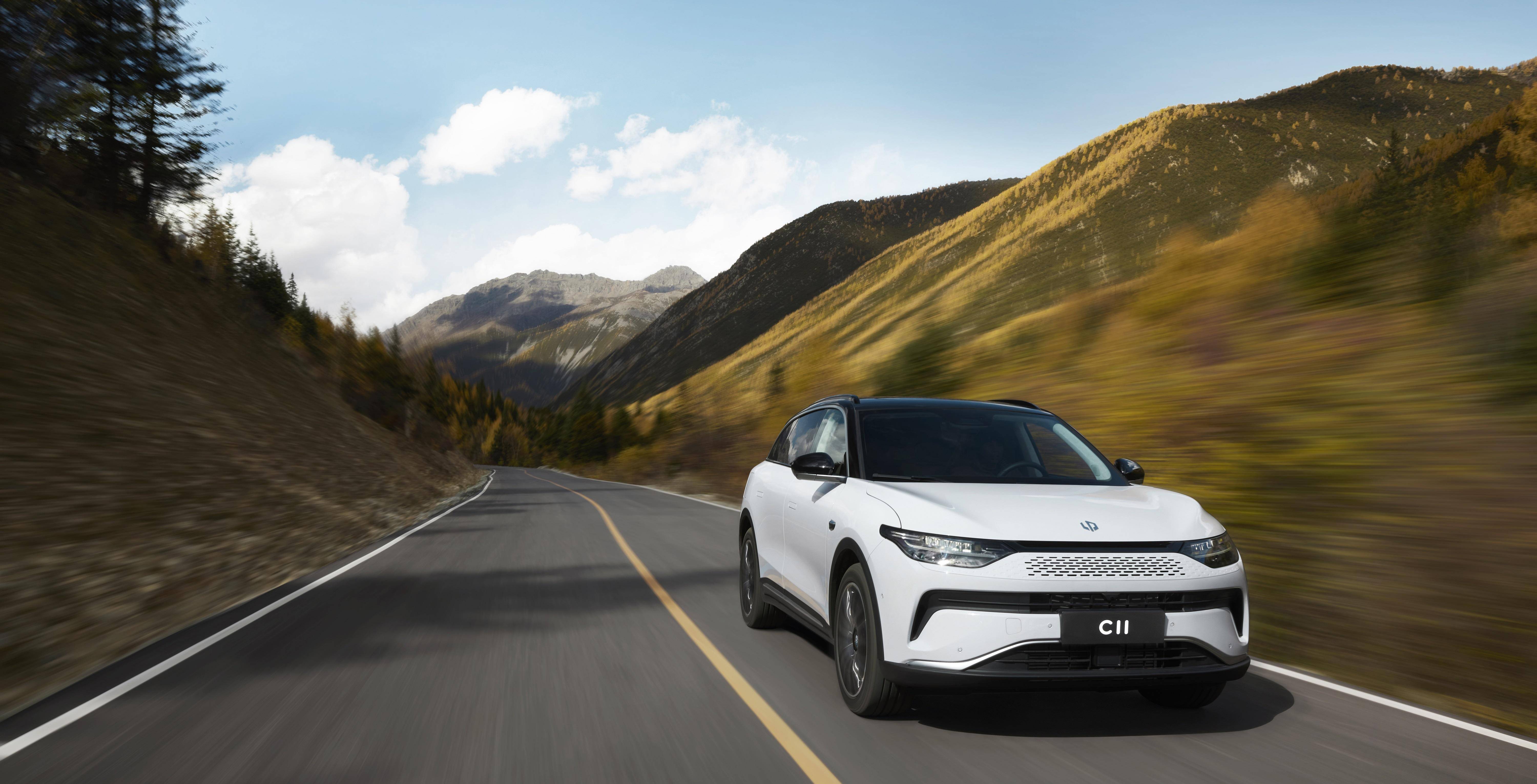 零跑汽车发布四款新车 c11增程版正式上市 2023销量爆发_搜狐汽车