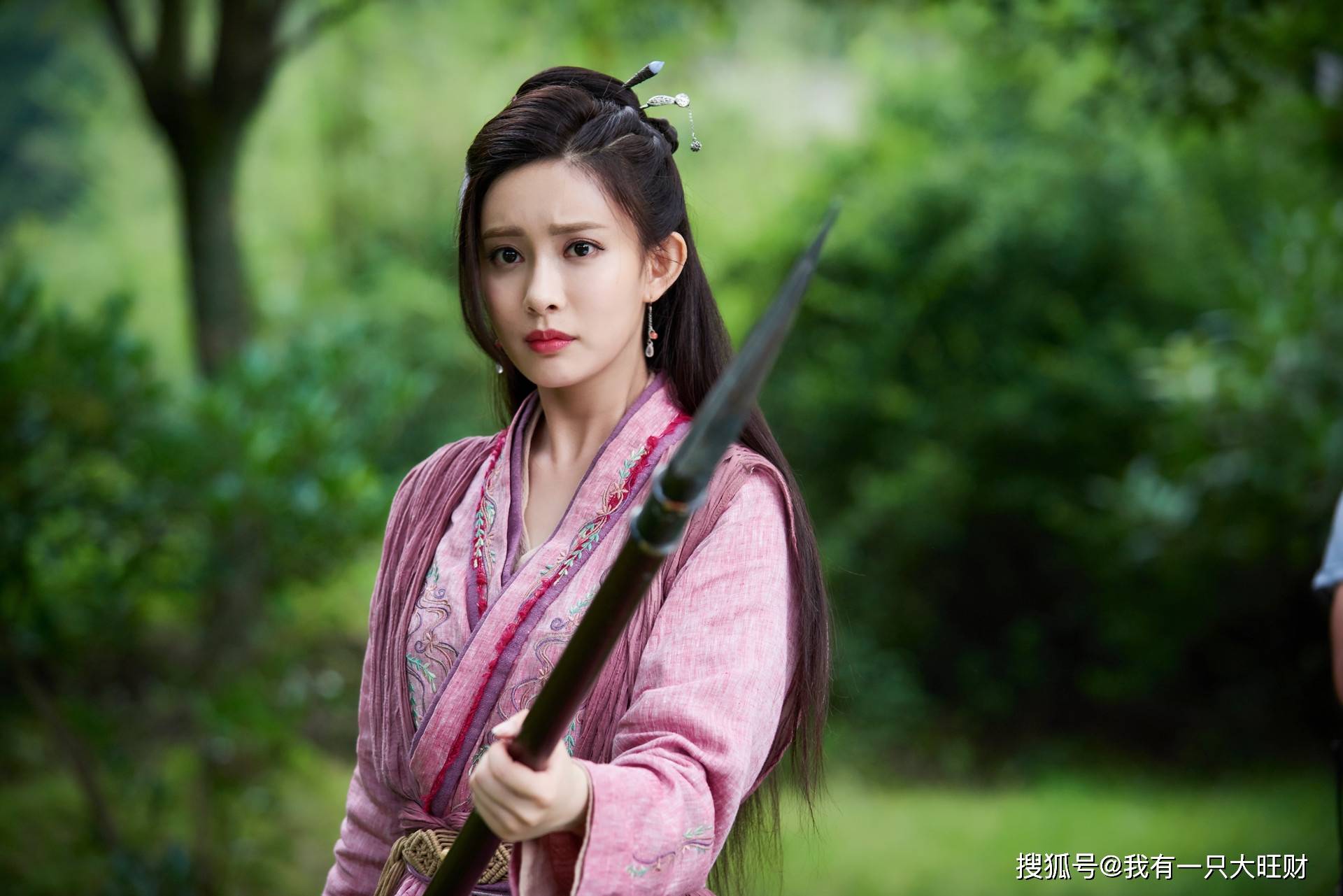 你好星期六》孟子义笨蛋美人实锤，胡一天受魏大勋所累竟成反派_