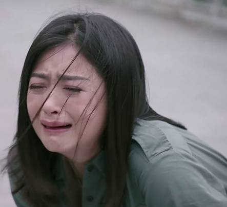 "樊胜美"层出不穷,面对家庭的深渊,我们该何去何从_明玉_父母_洛洛