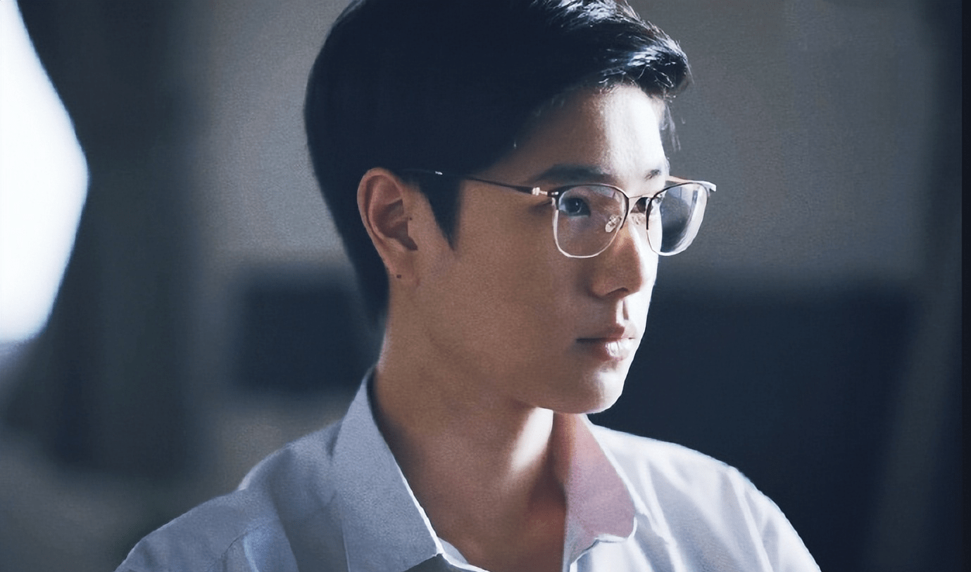 陈普明-泰兰德挖野菜小能手_娜拉威_什么_少年