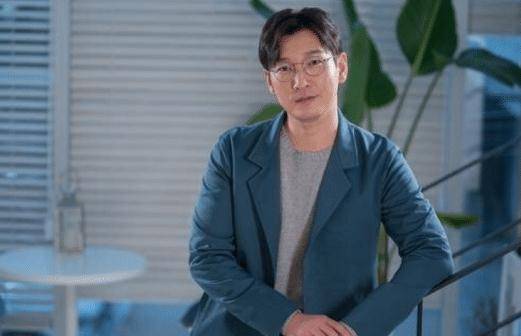 幸运体质加持的曹承佑,经过不断努力,现已成为实力派演员