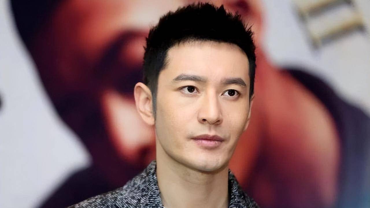 "穷人耳""富人耳"有啥区别?你耳朵什么样_耳垂_生活_突出的