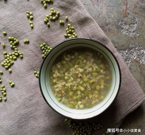 怎么煮绿豆汤（怎么煮绿豆汤不会变红） 第4张