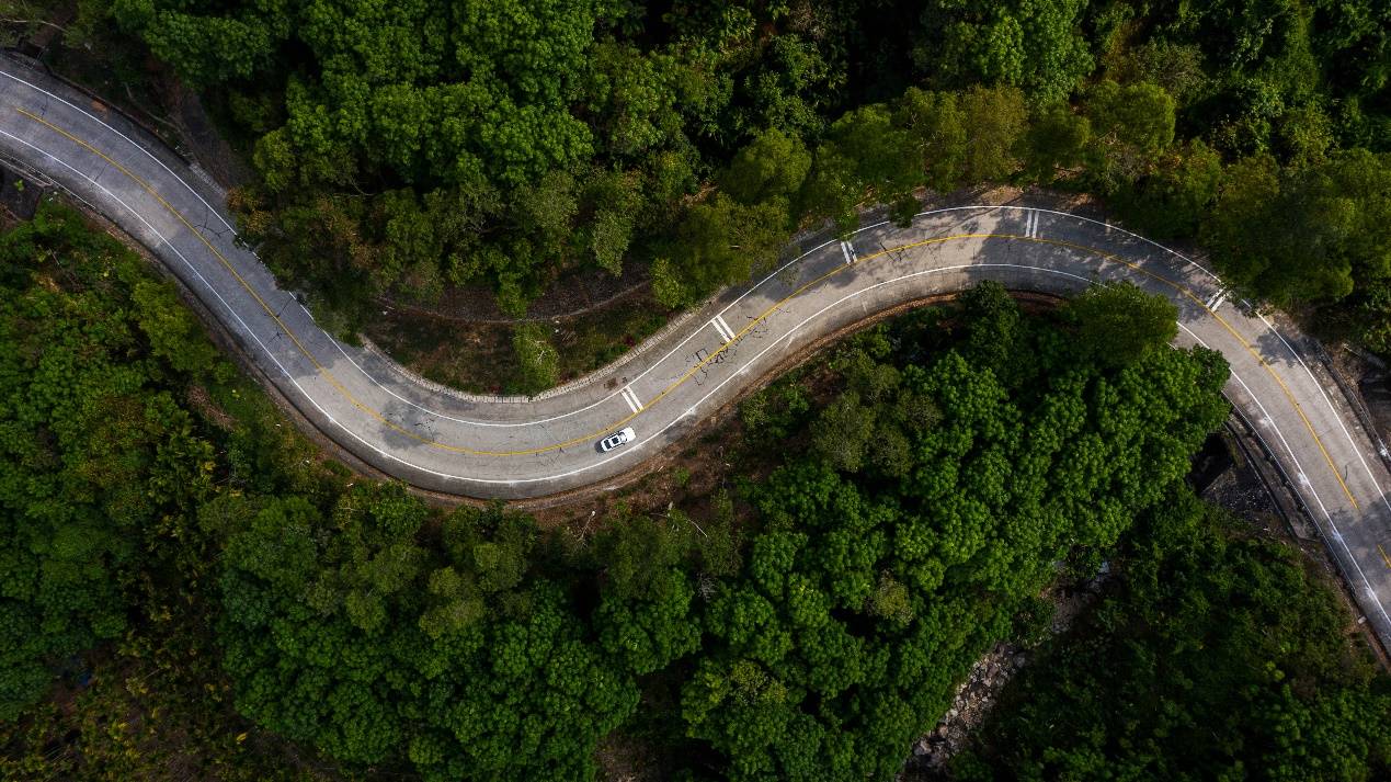 弯道难题的“终结者”,沃尔沃还有这操作?_搜狐汽车_搜狐网
