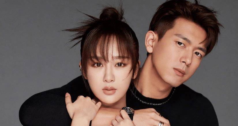 李现杨紫穿红黑情侣装合照,活动现场说说笑笑形影不离_合作_明星_关系