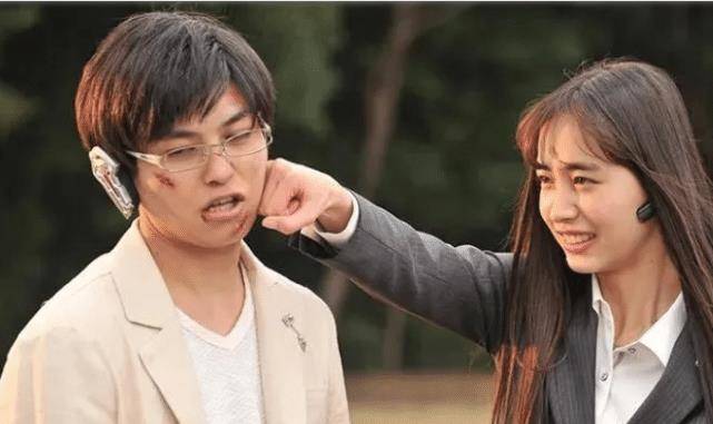 假面骑士零一:为了不破,刃姐加入灭亡迅雷,却成为亚克的工具!