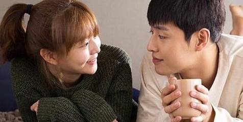 "珊珊感受到了对方的怒气,只能小心翼翼地回答,"我知道你很介意,所以