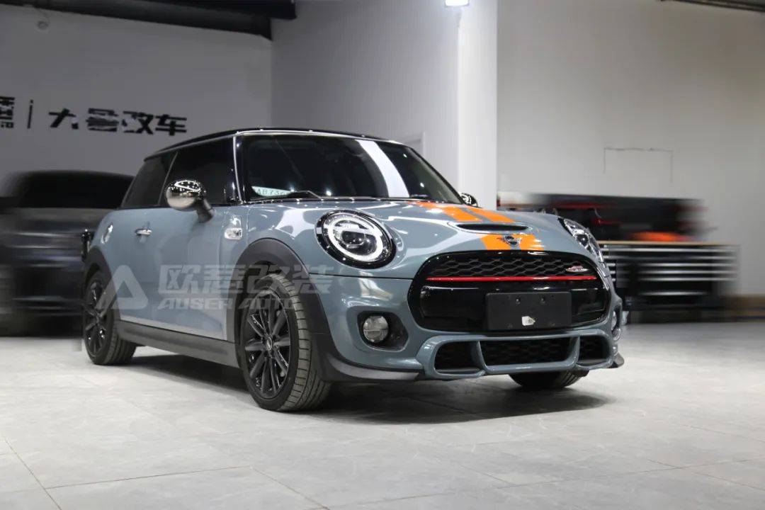 宝马mini升级jcw包围 改色尤加利青_搜狐汽车_搜狐网