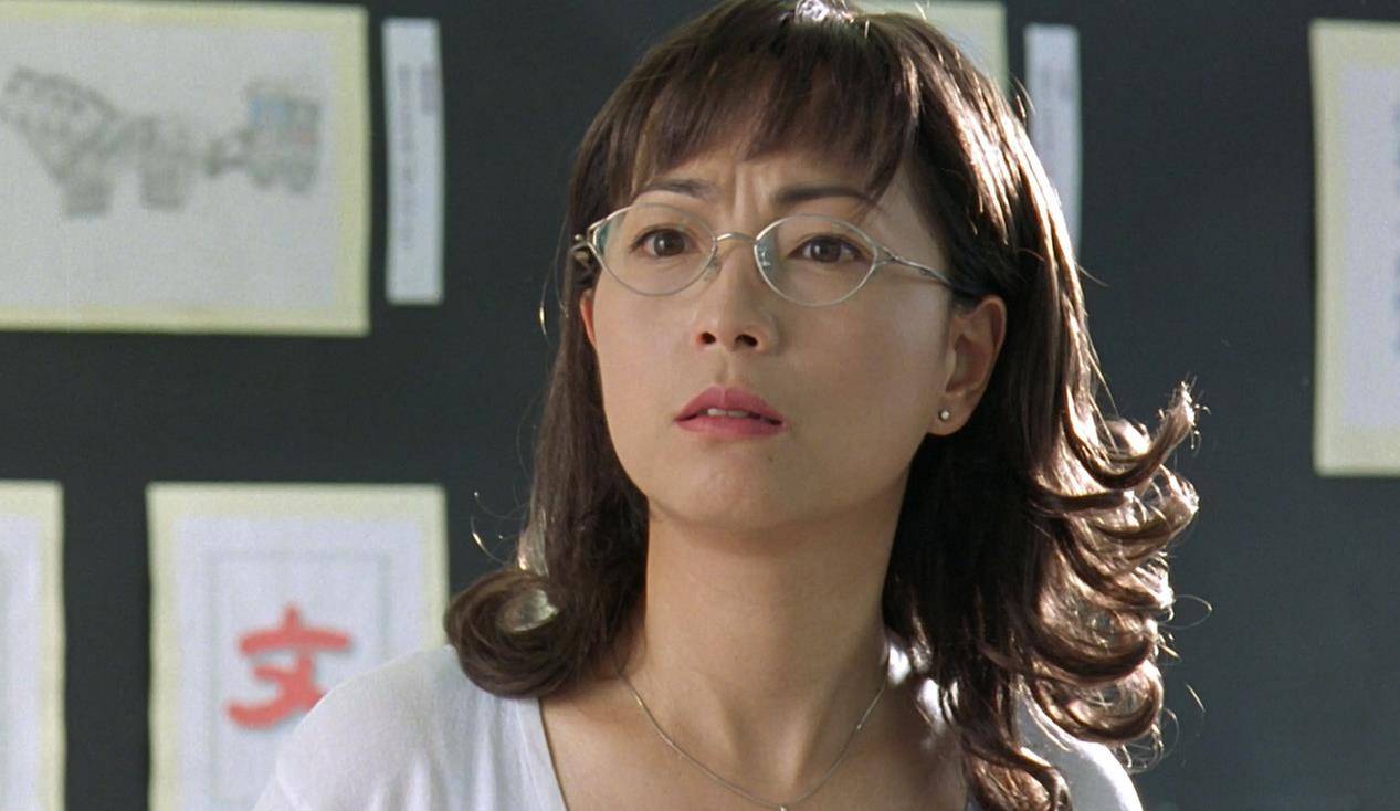 苑琼丹:靠扮丑出圈,林正英生前最放不下的女人,如今嫁亿万富豪_时候