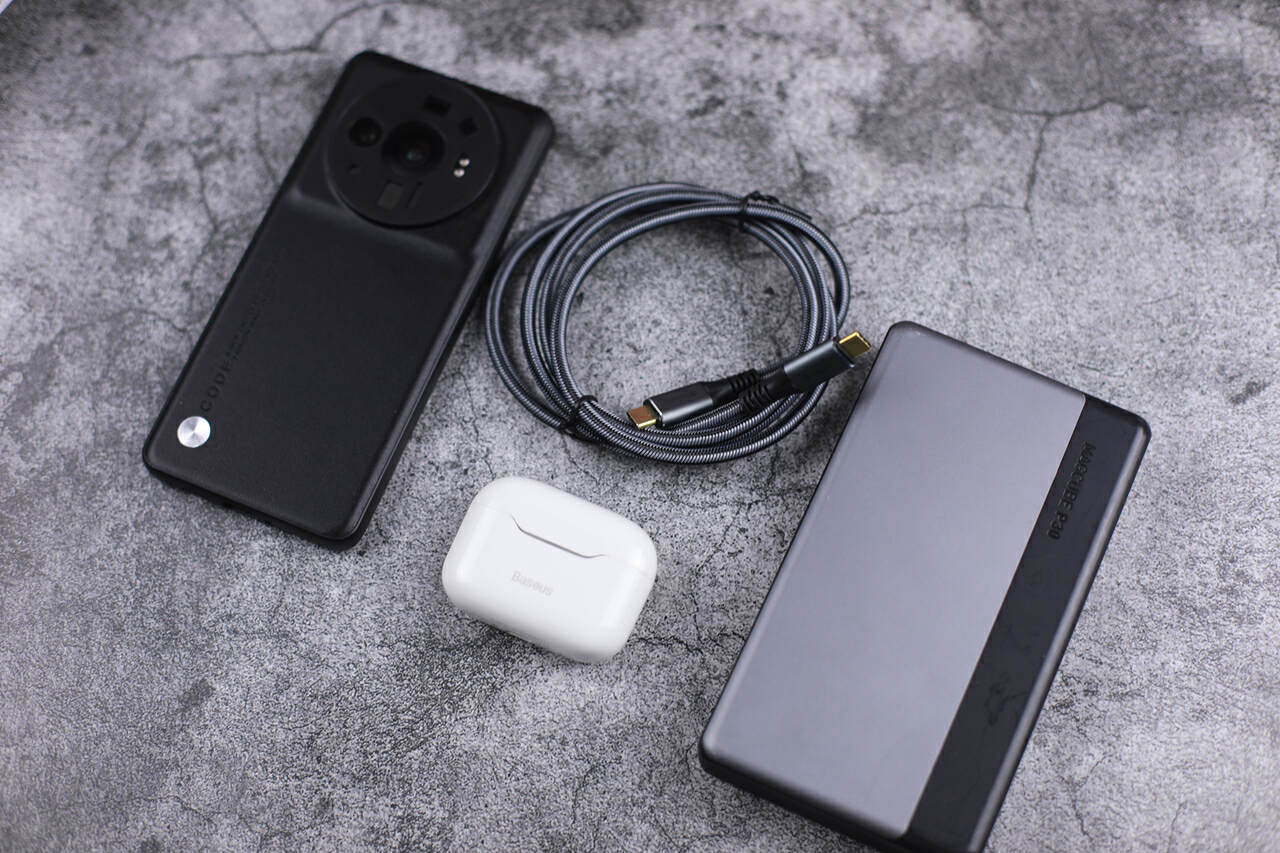 威宝240W C-C快充数据线:高速、高清、快充,我都有