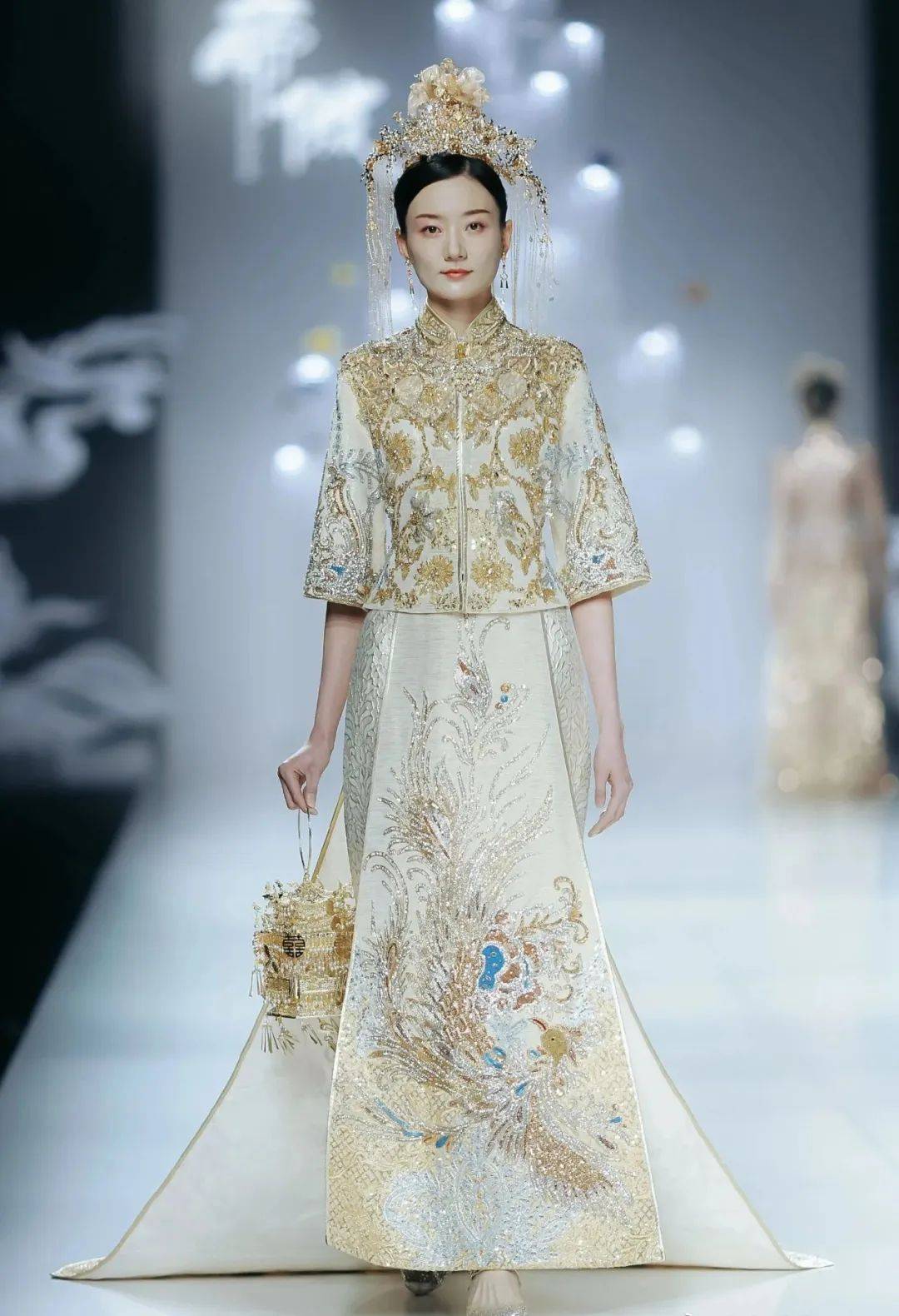 婚纱礼服穿出高级感,记住这「7种」高定中式风格_时尚_传统_元素