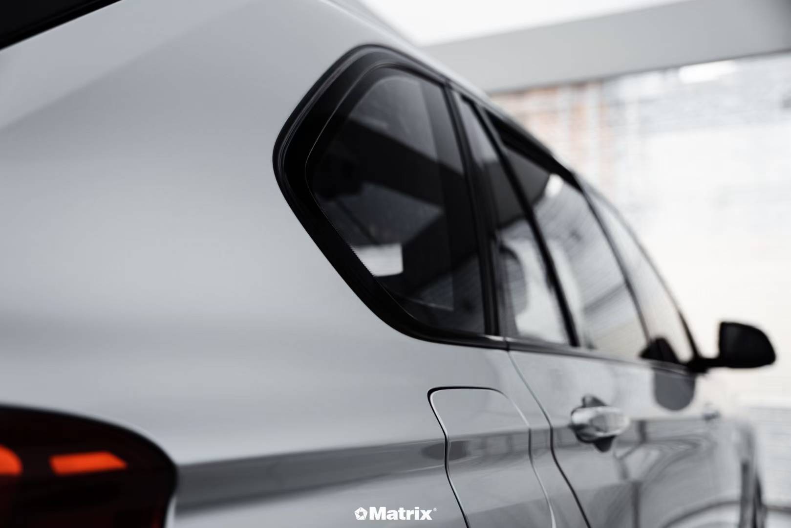 冷酷高级的金属运动风.充满金属气息的银灰色,#my023gt银#宝马x5