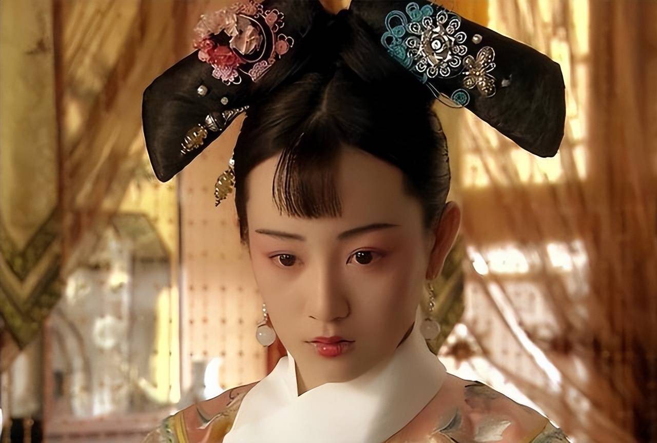 于正本来想把《延禧攻略》的纯妃留给她饰演,"然而第二次见到她,吓死