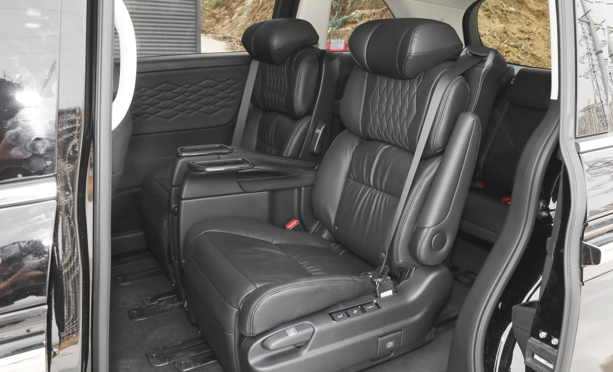 58万起,双侧电滑门,3排七座mpv,东本艾力绅怎么选_搜狐汽车_搜狐网