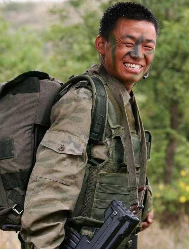 从普通人逆袭成为最强兵王,许三多身上的这些成功标志你也有吗?