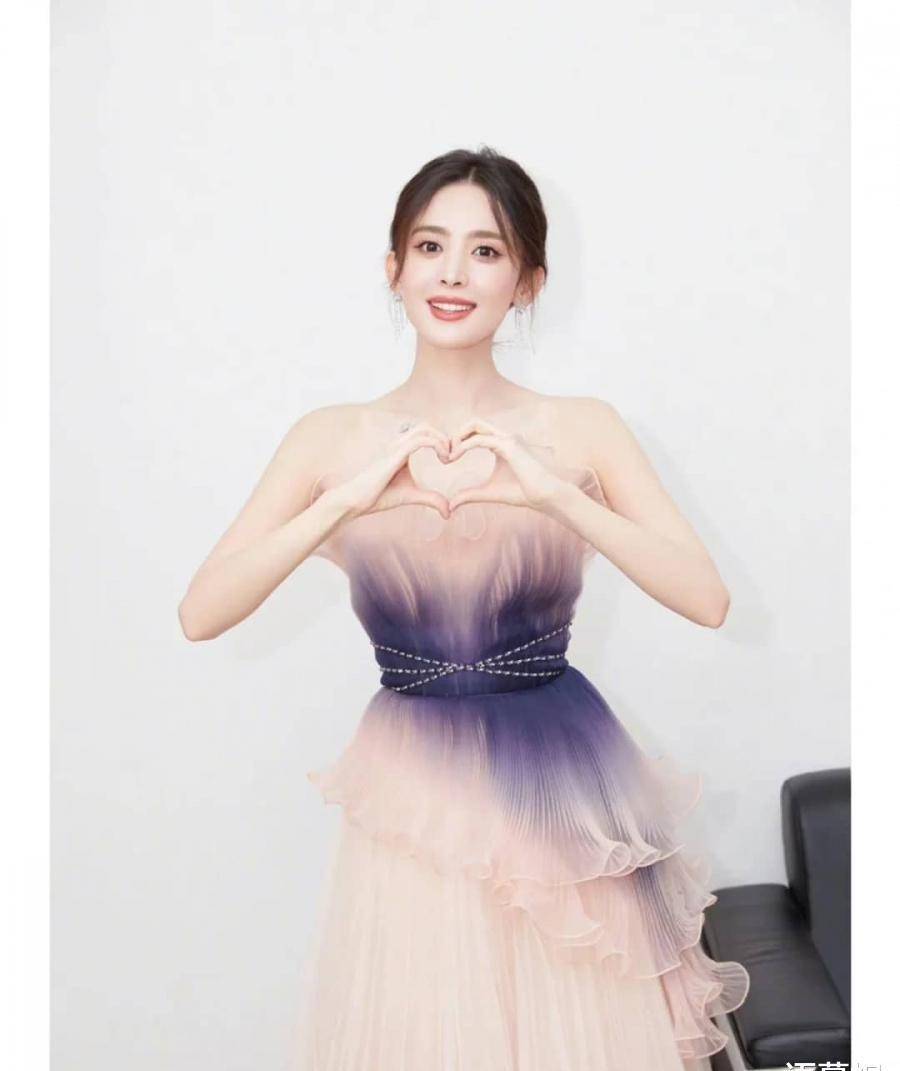 宁静和谢娜共同执导的_节目_古力娜扎_网友