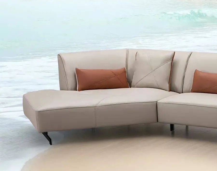 campo de fiori槺柏 cdf201 ▲槺柏的cdf201沙发整体造型采用异形