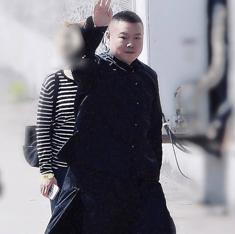 上海路透,李现黄明昊像富家公子,邓伦店小二实锤_cos_不知道_岳云鹏